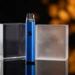 Geekvape Wenax H1 lightweight pen-style pod mod with LED indicator and rubber base, ideal Bahrain vape accessory