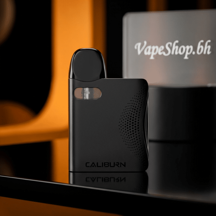 Close view of **uwell caliburn ak3** fecral meshed pod, clear min level mark, sleek design for bahrain saltnic vaping.