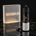 Captain Gold E-Liquids Freebase packaging detail, transparent e-juice bottle for vaping