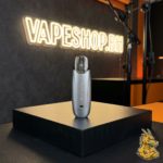 Compact MOTI ONE KIT salt nic device showing draw-activated mouthpiece and push-to-fill cartridge close-up.